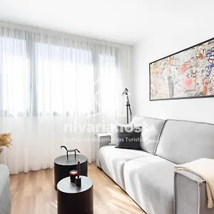 https://luxe-santa-cruz.in-canary-islands.com