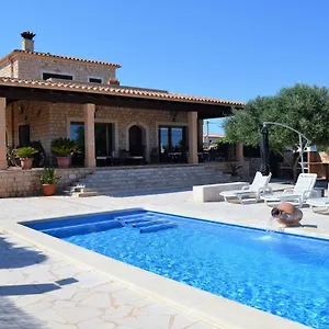 Villa Ca Na Marina, Cala Llombards